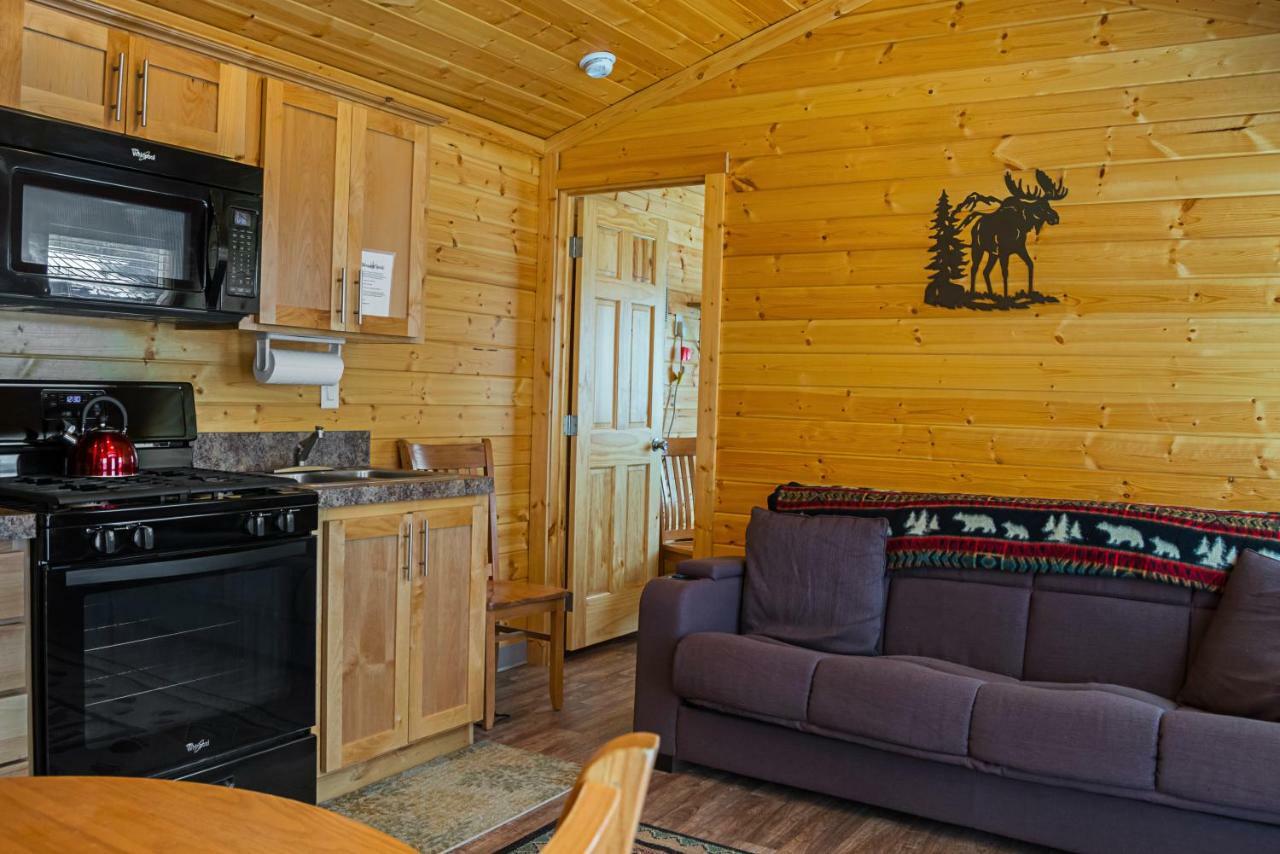 Bend-Sunriver Camping Resort Cottage 1 Extérieur photo
